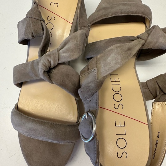 Sole Society Gray Suede Sandals - Picture 5 of 8